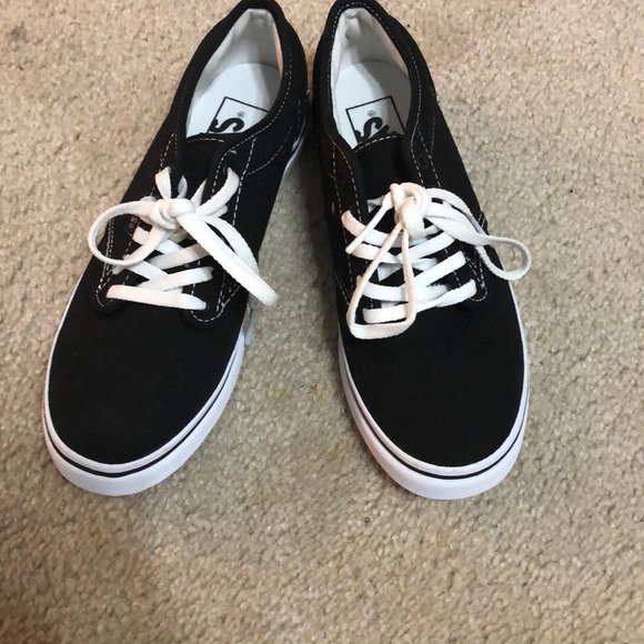 Vans Shoes - Vans Atwood Low Lace-Up Sneakers